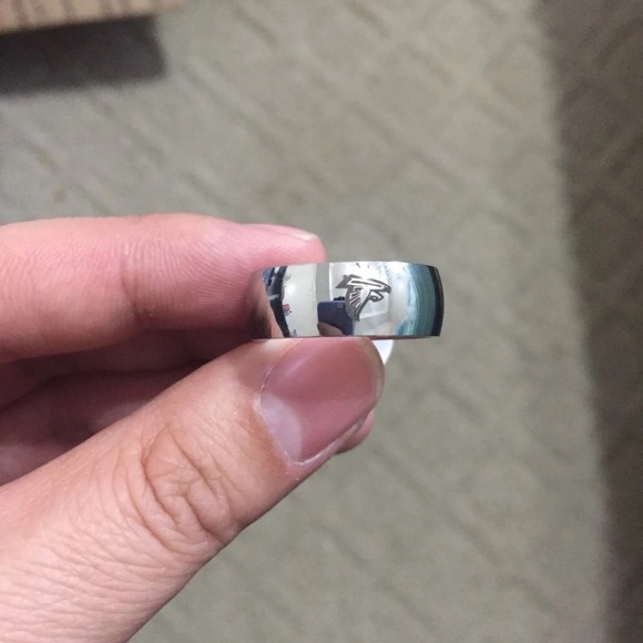 Silver Titanium Atlanta Falcons Ring - Picture 3 of 4